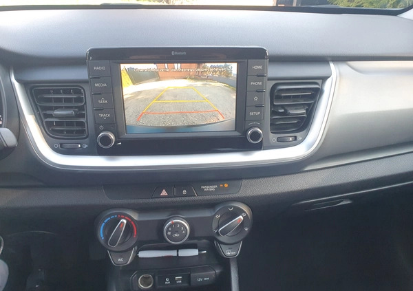 Kia Stonic cena 62600 przebieg: 59600, rok produkcji 2019 z Garwolin małe 79
